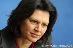 Ilse Aigner für Biogas Bundeslandwirtschaftsministerin Ilse Aigner